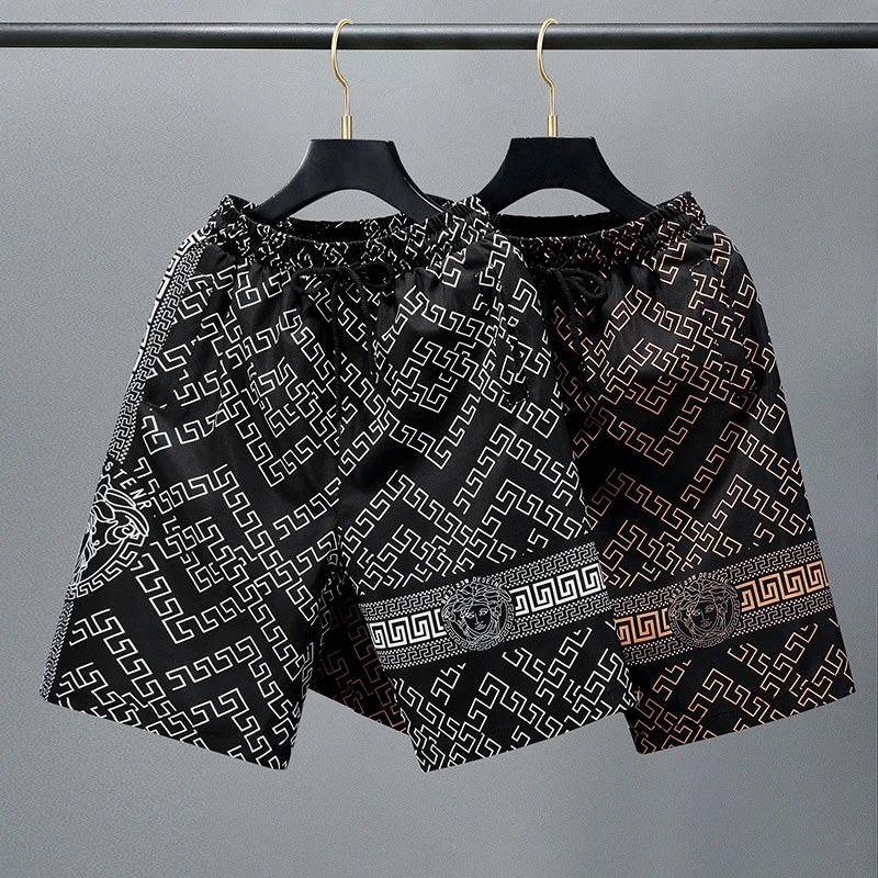 Versace Black Shorts Review: The Listing Weighs 0.00 kg, So We Put the Pair on a Scale